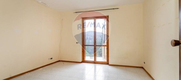 2 bedrooms Apartment in Valverde, Italy No. 73985 29