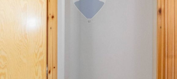 2 bedrooms Apartment in Valverde, Italy No. 73985 7