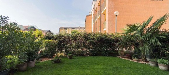 4 rooms Apartment in Novara, Italy No. 62137 13