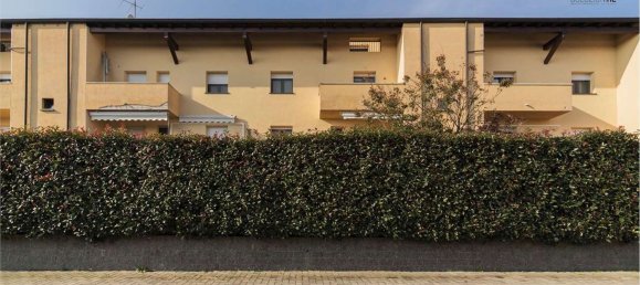4 rooms Apartment in Novara, Italy No. 62137 37