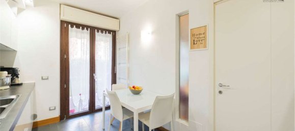 4 rooms Apartment in Novara, Italy No. 62137 8