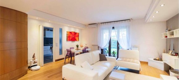 4 rooms Apartment in Novara, Italy No. 62137 5