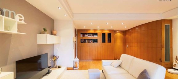 4 rooms Apartment in Novara, Italy No. 62137 2