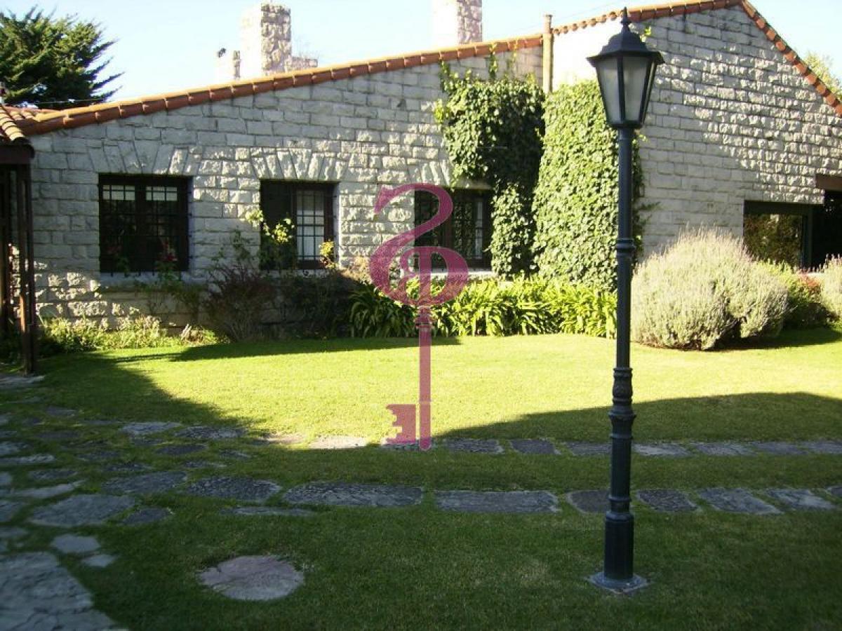 4 Schlafzimmer Haus in Mar del Plata, Argentina, Nr. 90425