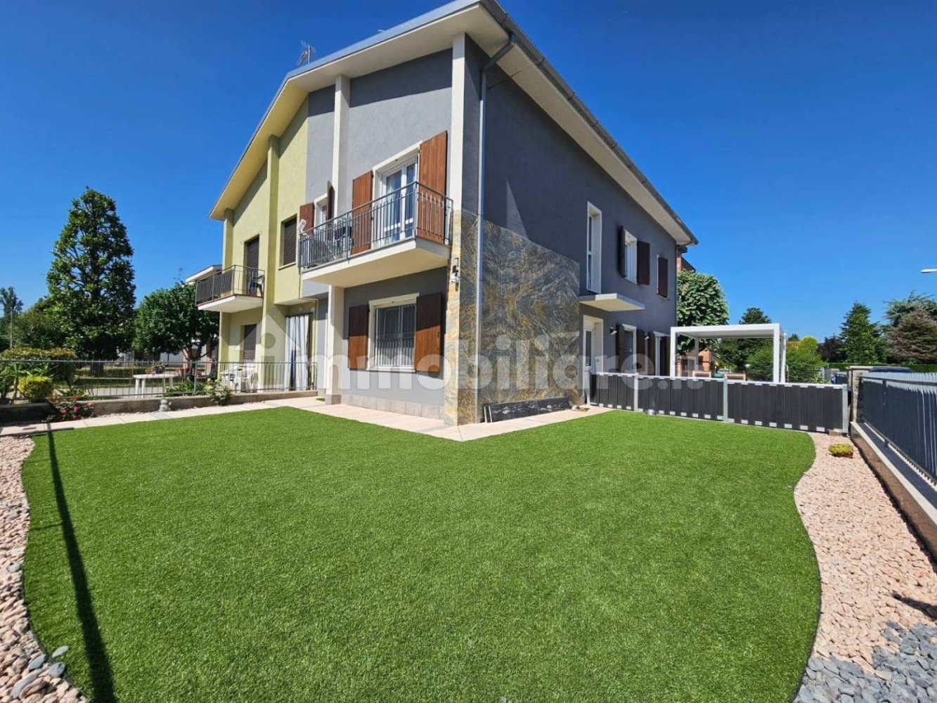 5 bedrooms Villa in Medolla, Italy No. 123148