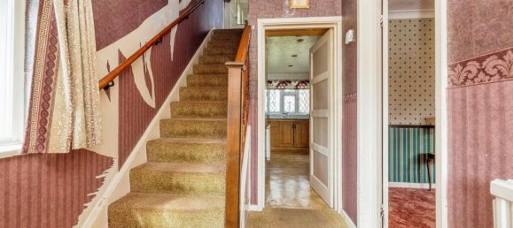 3 bedrooms House in Bushey, United Kingdom No. 6198 24