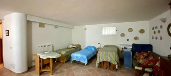 6 rooms House in Luni, Italy No. 36987 37