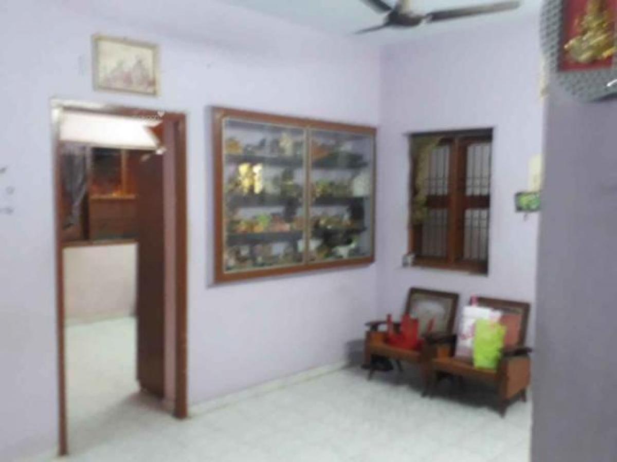 3 bedrooms House in Chennai, India No. 42334