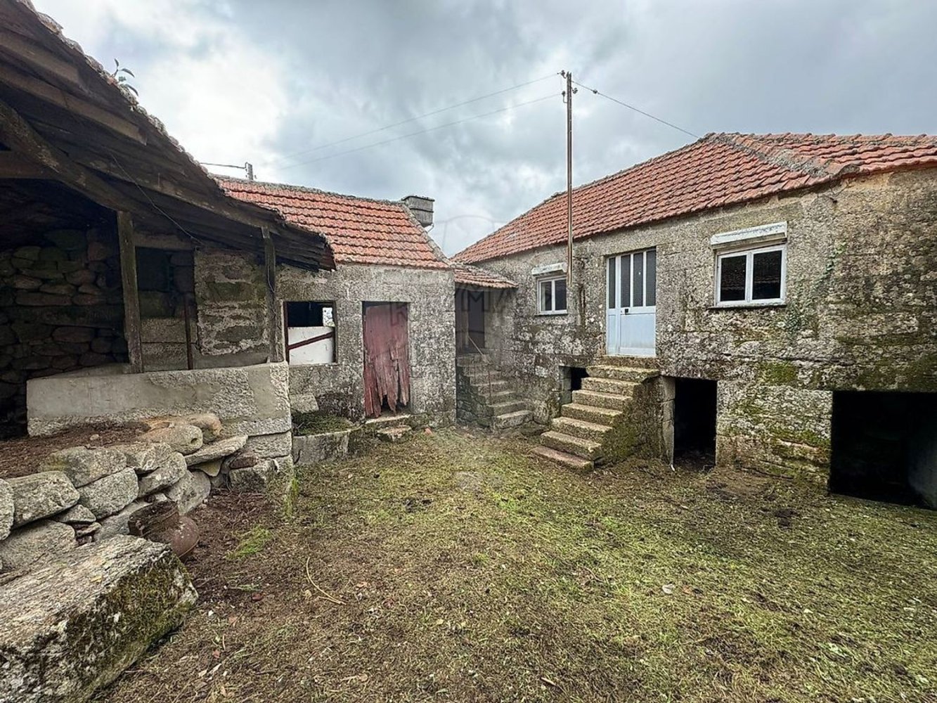 2 bedrooms House in Vouzela, Portugal No. 169480