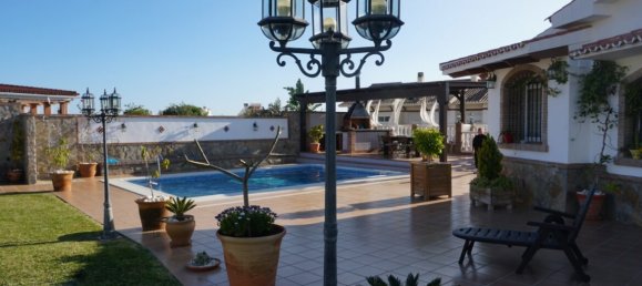 4 bedrooms Villa in Caleta de Velez, Spain No. 46748 5