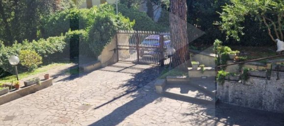 6-salle Villa à Marino, Italy No. 29371 3