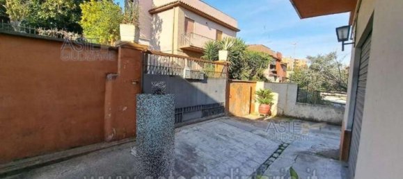 11 rooms House in Rome, Italy No. 188467 12