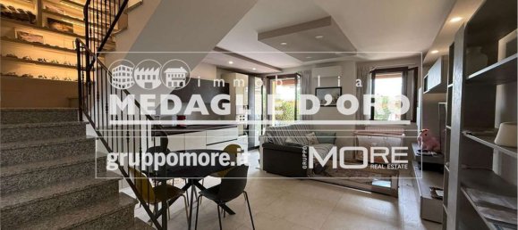 5 bedrooms House in Castelfranco Emilia, Italy No. 370527 8