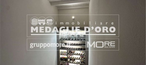 5 bedrooms House in Castelfranco Emilia, Italy No. 370527 39