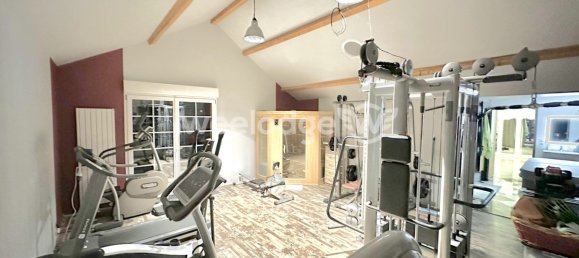 4 bedrooms House in Pannes, France No. 63726 5