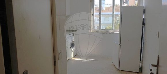 2 Schlafzimmer Wohnung in Sintra, Portugal, Nr. 329668 8