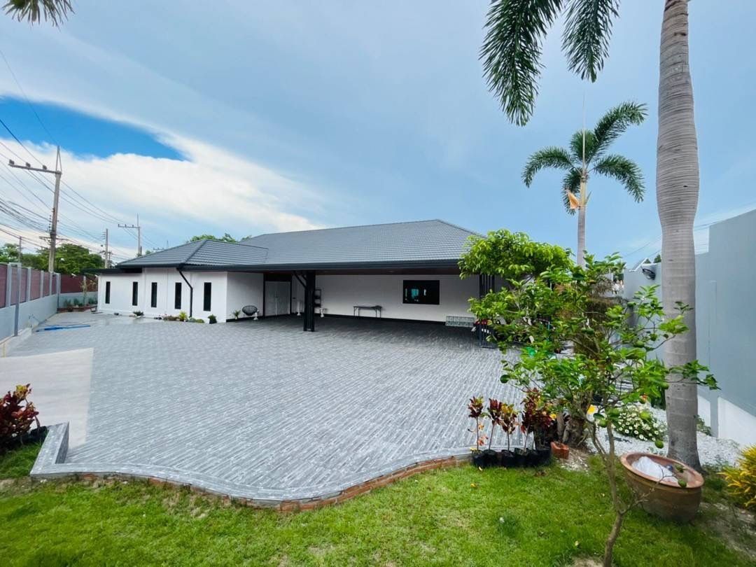 Casa de 7 dormitorios en Pattaya, Thailand No. 64949