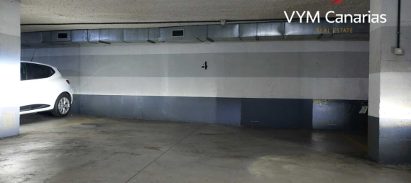 Apartamento de 2 dormitorios en Adeje, Spain No. 15237 11