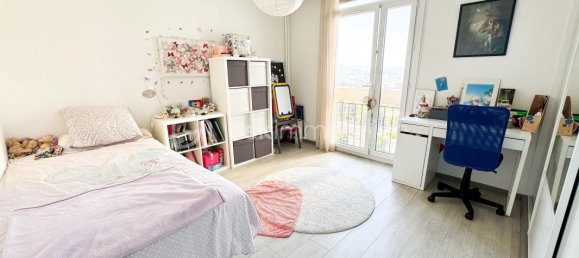 2 chambres Appartement à Marseille, France No. 335188 8