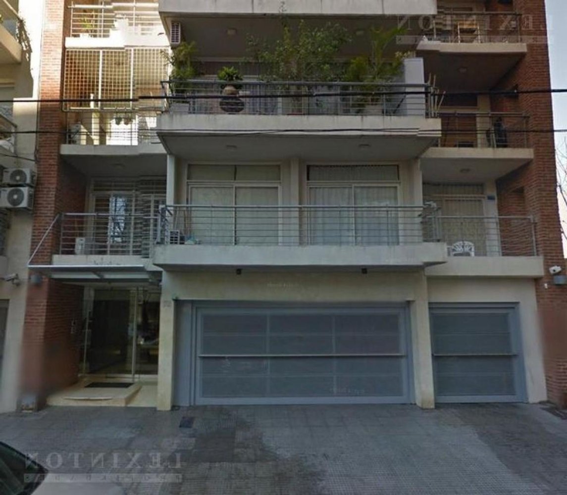 Almacén en Buenos Aires, Argentina No. 104308