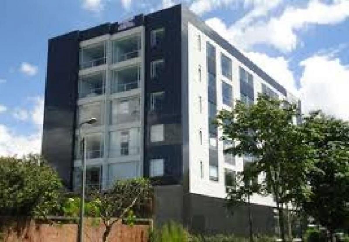 Casa de 3 dormitorios en Bogotá, Colombia No. 14458