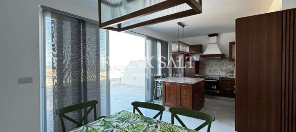 2 Schlafzimmer Penthouse in Swieqi, Malta, Nr. 5284 2