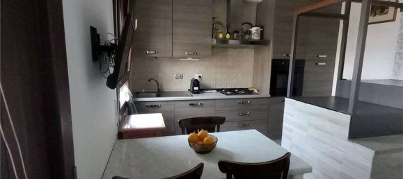 3 rooms Duplex in Budrio, Italy No. 197340 2