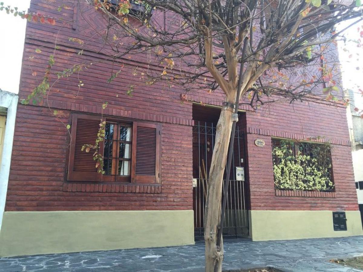 2 bedrooms House in General San Martin, Argentina No. 21657