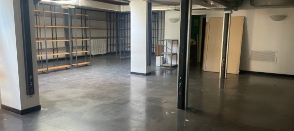 277m² Office in Milan, Italy No. 243610 18