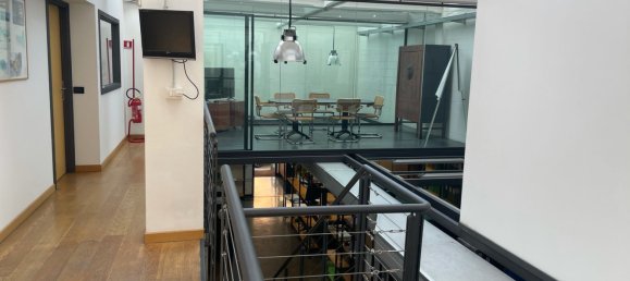 277m² Office in Milan, Italy No. 243610 9