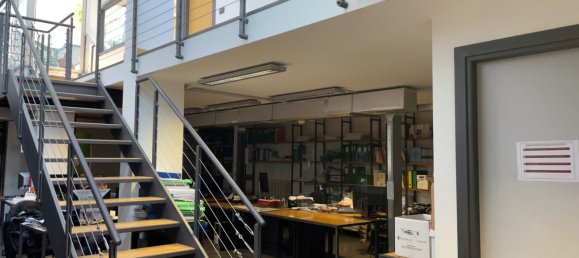 277m² Office in Milan, Italy No. 243610 2