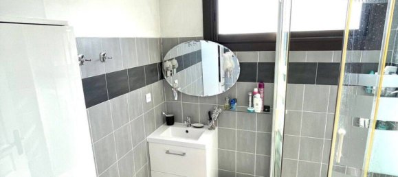 3 bedrooms Apartment in La Valette-du-Var, France No. 333698 8