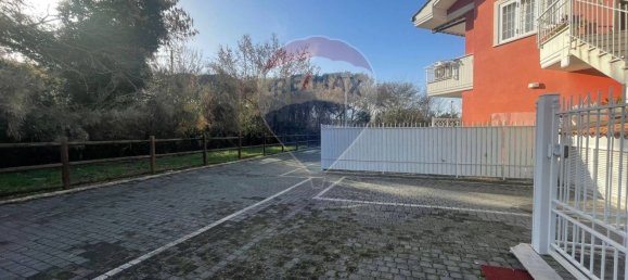 1 bedroom Apartment in Marino, Italy No. 77159 2