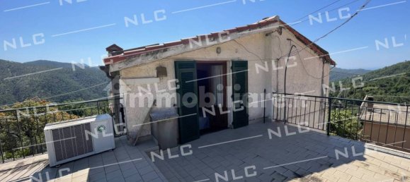 Дом с 5 спальнями в Казарца Лигуре, Италия № 354701 24