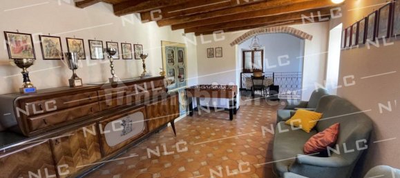 Дом с 5 спальнями в Казарца Лигуре, Италия № 354701 17