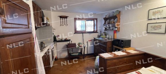 Дом с 5 спальнями в Казарца Лигуре, Италия № 354701 7