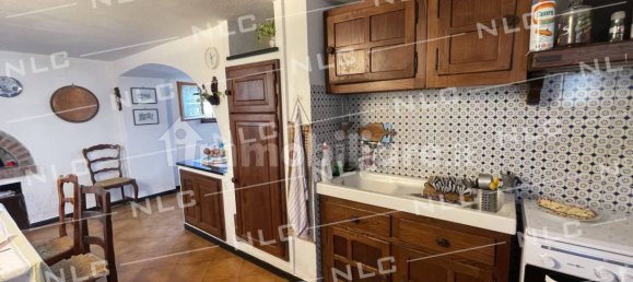 Дом с 5 спальнями в Казарца Лигуре, Италия № 354701 6