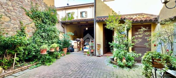 7 rooms House in Tortona, Italy No. 112276 30