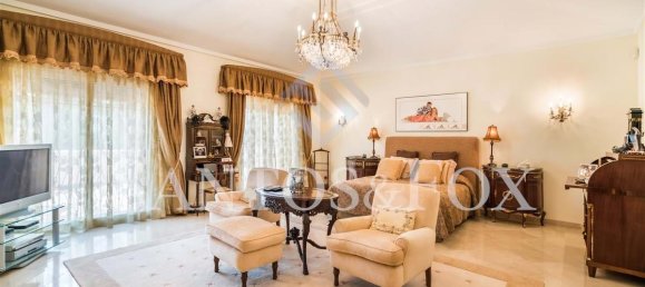 7 bedrooms Villa in Marbella, Spain No. 71839 5