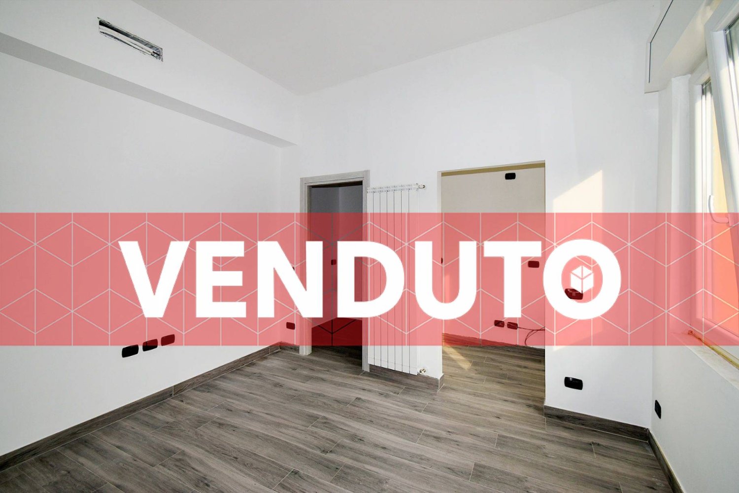 Apartamento de 2 divisões em Parabiago, Italy N.º 23817