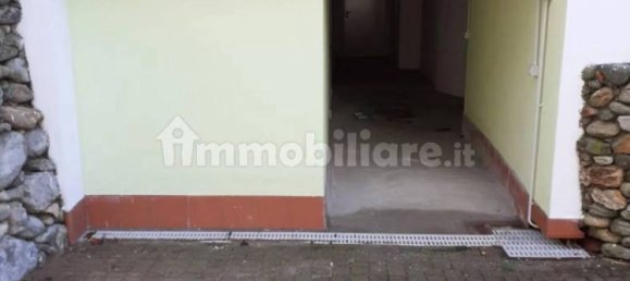 Garage à Pietra Ligure, Italy 10m² No. 272737 2