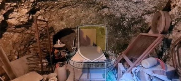 Apartamento de 6 habitaciónes en Monticiano, Italy No. 31645 12