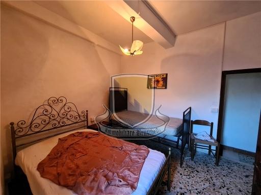 Apartamento de 6 habitaciónes en Monticiano, Italy No. 31645