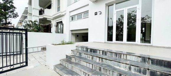 Вилла с 5 спальнями в Тэйхо, Вьетнам № 617 3