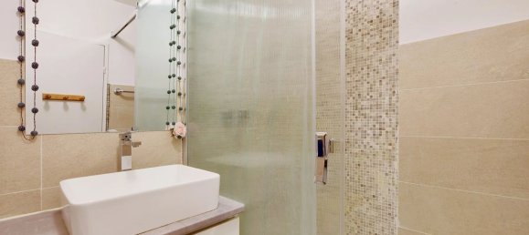 2 bedrooms Apartment in Paris, France No. 298148 11