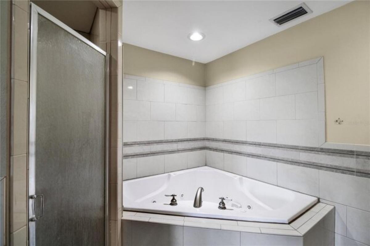 4 غرف نوم منزل في Saint Petersburg, USA رقم 427784