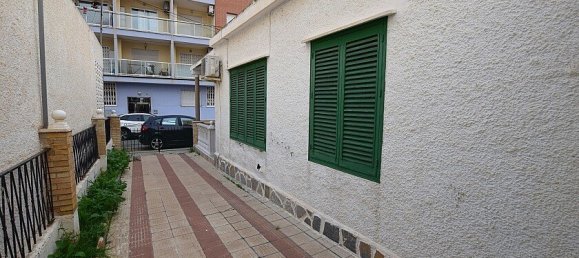 4 bedrooms Villa in Torrevieja, Spain No. 14498 18