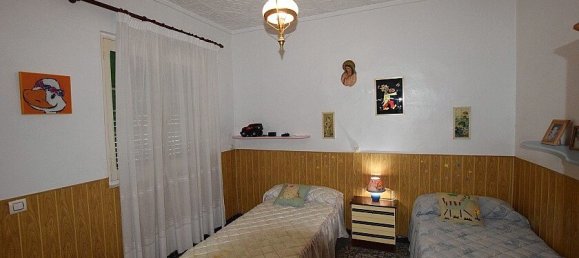 4 bedrooms Villa in Torrevieja, Spain No. 14498 4