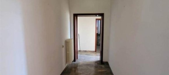 5 rooms Apartment in Colle di Val d'Elsa, Italy No. 27628 10