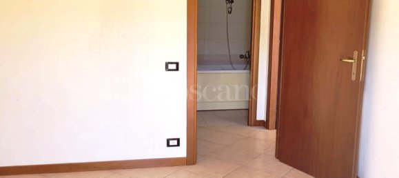 3-salle Appartement à Monterotondo, Italy No. 230209 21